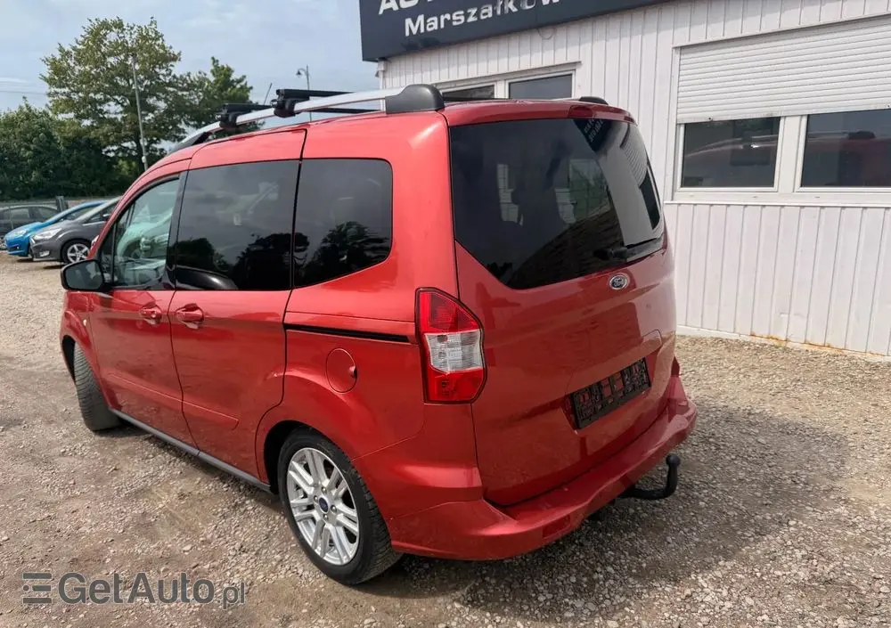 FORD Tourneo Courier 1.0 EcoBoost Ambiente