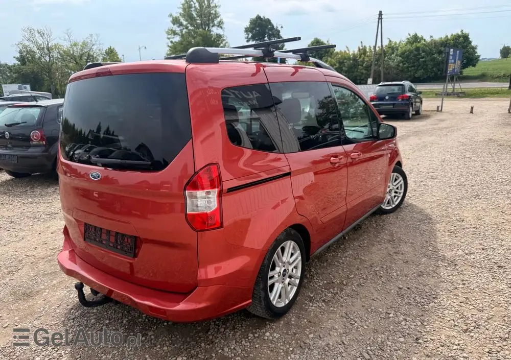 FORD Tourneo Courier 1.0 EcoBoost Ambiente