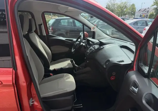 FORD Tourneo Courier 1.0 EcoBoost Ambiente
