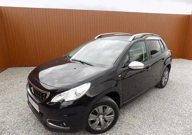 PEUGEOT 2008 PureTech 82 Style