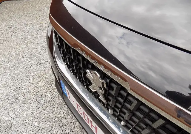 PEUGEOT 2008 PureTech 82 Style