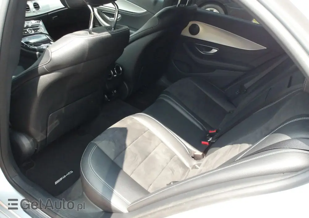 MERCEDES-BENZ Klasa E 220 d 9G-TRONIC AMG Line