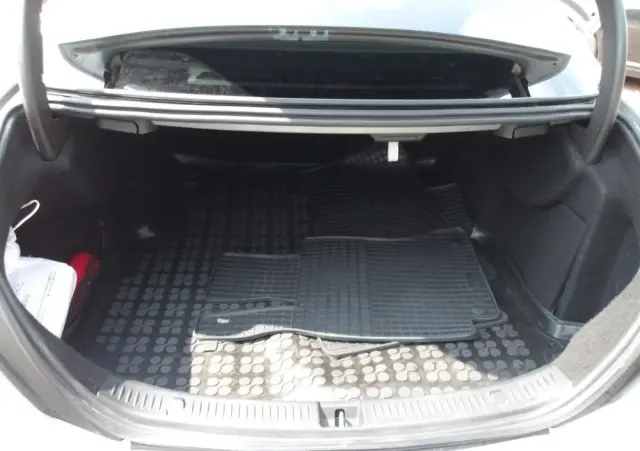 MERCEDES-BENZ Klasa E 220 d 9G-TRONIC AMG Line