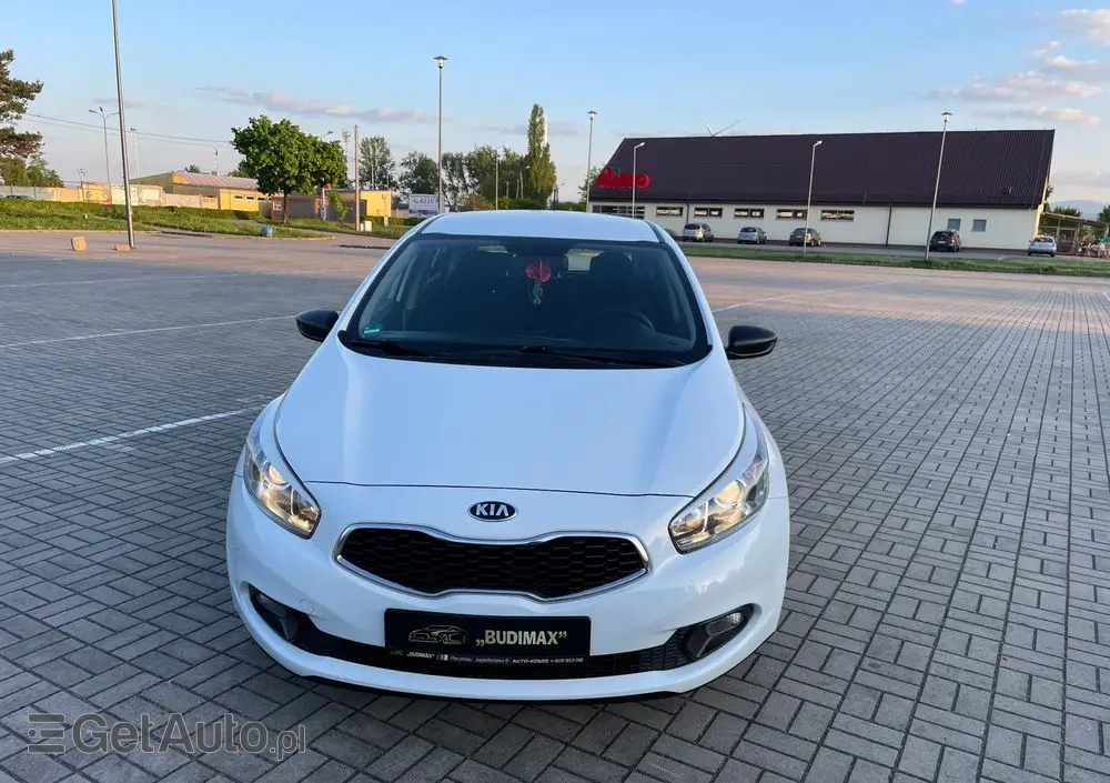 KIA Ceed 1.4 CVVT Attract