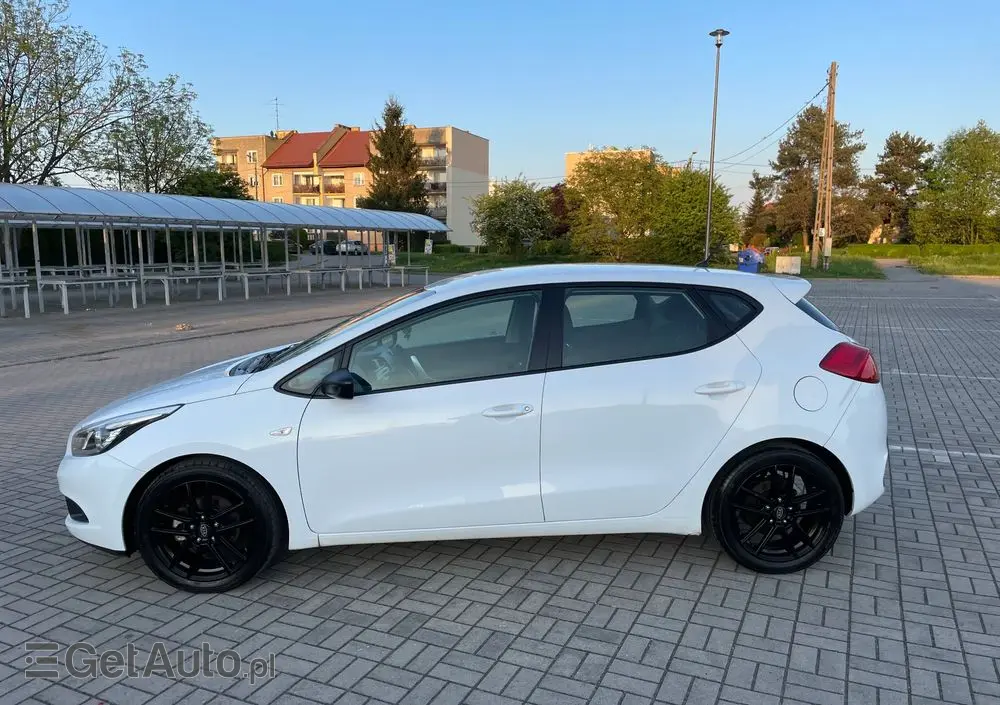 KIA Ceed 1.4 CVVT Attract