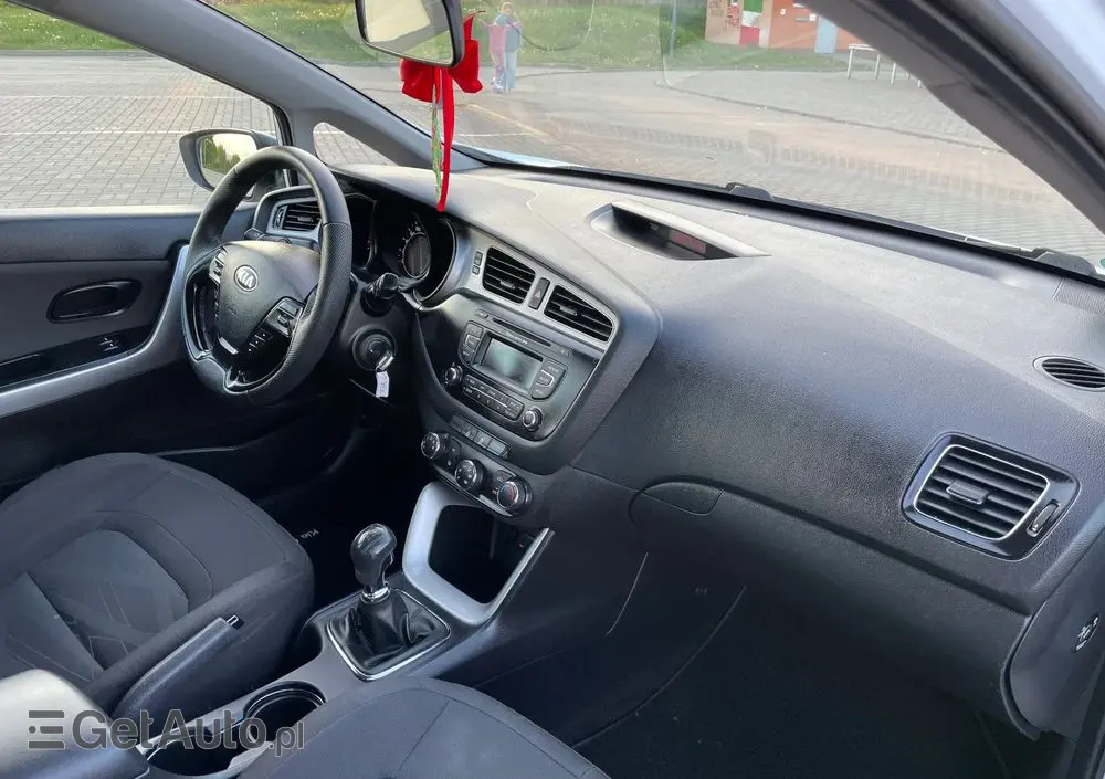 KIA Ceed 1.4 CVVT Attract