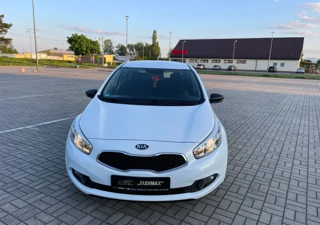KIA Ceed 1.4 CVVT Attract
