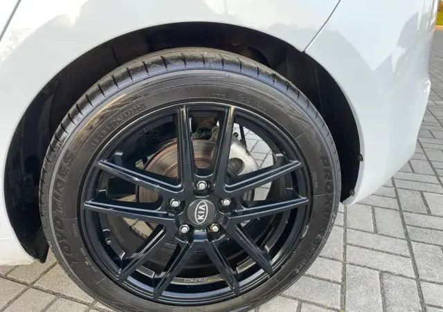 KIA Ceed 1.4 CVVT Attract