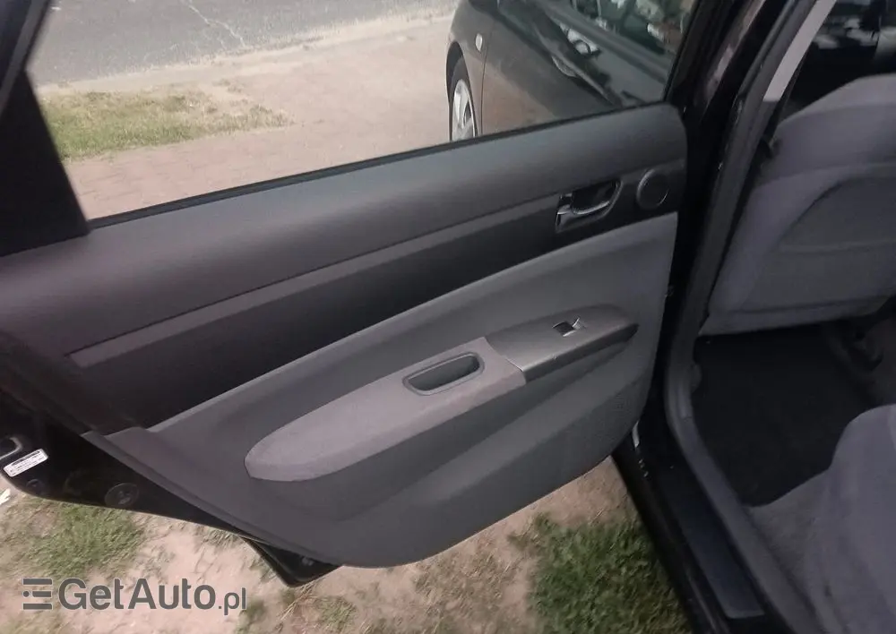 TOYOTA Prius 1.5 VVT-i Prestige