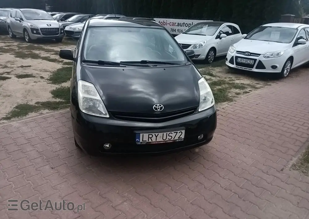 TOYOTA Prius 1.5 VVT-i Prestige