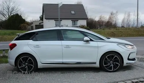 CITROEN DS5 