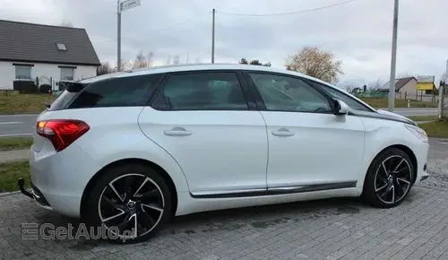 CITROEN DS5 