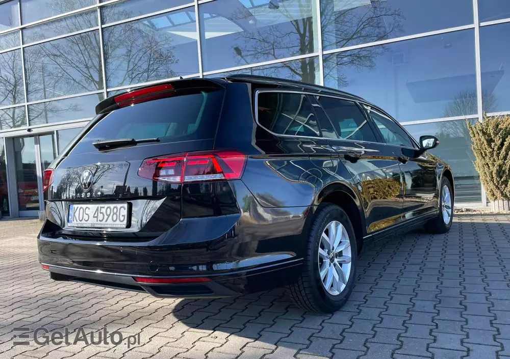 VOLKSWAGEN Passat Variant 1.5 TSI OPF DSG Business