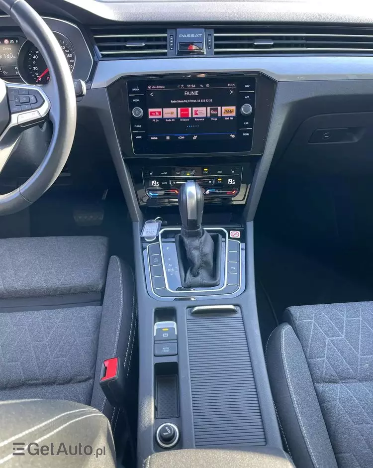 VOLKSWAGEN Passat Variant 1.5 TSI OPF DSG Business