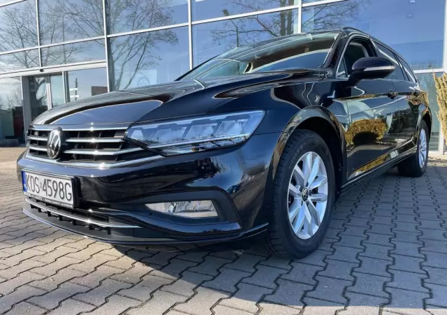 VOLKSWAGEN Passat Variant 1.5 TSI OPF DSG Business