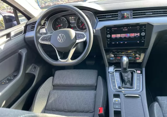 VOLKSWAGEN Passat Variant 1.5 TSI OPF DSG Business
