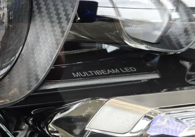 MERCEDES-BENZ AMG GT 
