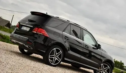 MERCEDES-BENZ GLE 