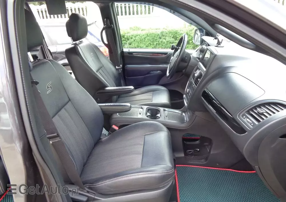 CHRYSLER Town & Country 3.6 Limited