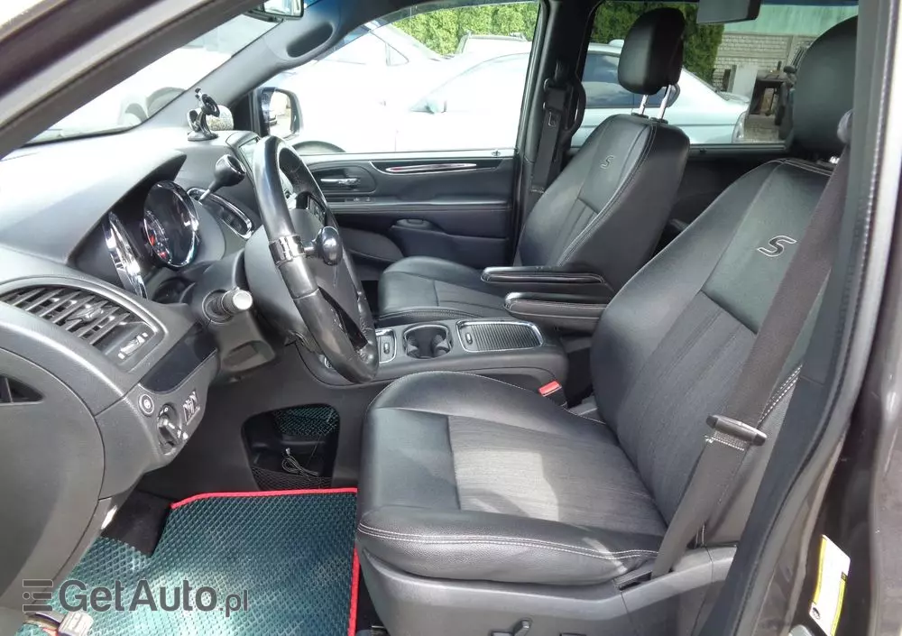 CHRYSLER Town & Country 3.6 Limited