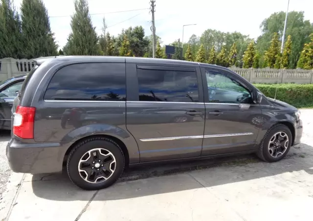 CHRYSLER Town & Country 3.6 Limited