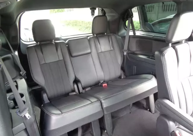 CHRYSLER Town & Country 3.6 Limited