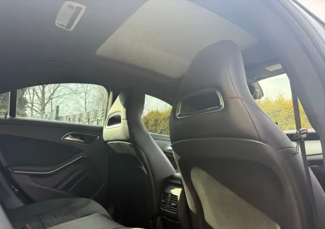 MERCEDES-BENZ CLA AMG 45 4Matic AMG Speedshift DCT 7G AMG Night Edition