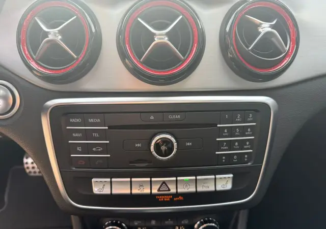 MERCEDES-BENZ CLA AMG 45 4Matic AMG Speedshift DCT 7G AMG Night Edition