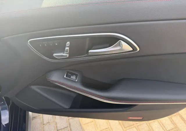 MERCEDES-BENZ CLA AMG 45 4Matic AMG Speedshift DCT 7G AMG Night Edition