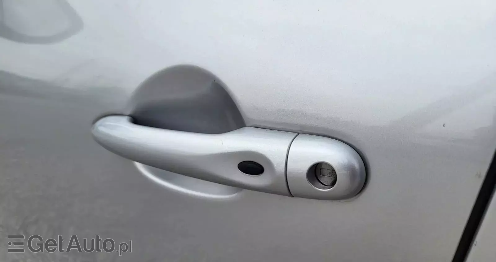 RENAULT Captur 1.2 TCe Intens EDC