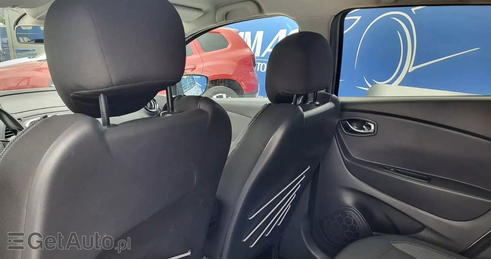 RENAULT Captur 1.2 TCe Intens EDC