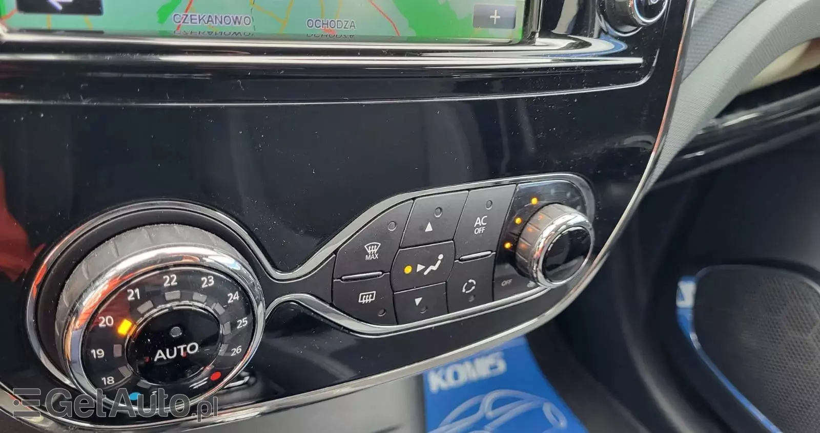 RENAULT Captur 1.2 TCe Intens EDC