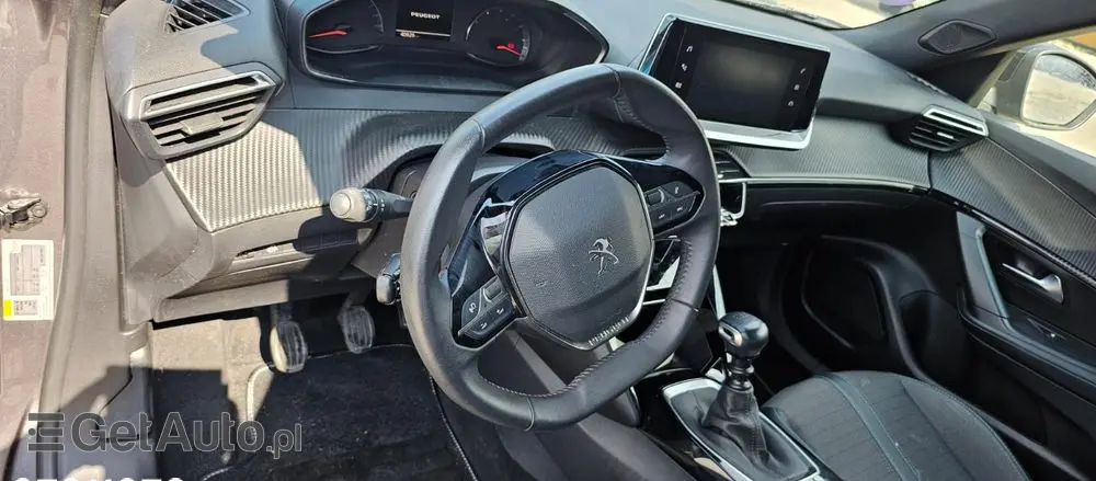 PEUGEOT 2008 PureTech 100 Stop&Start Allure
