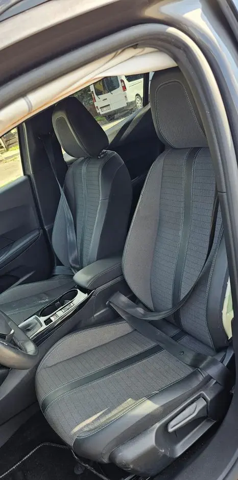 PEUGEOT 2008 PureTech 100 Stop&Start Allure