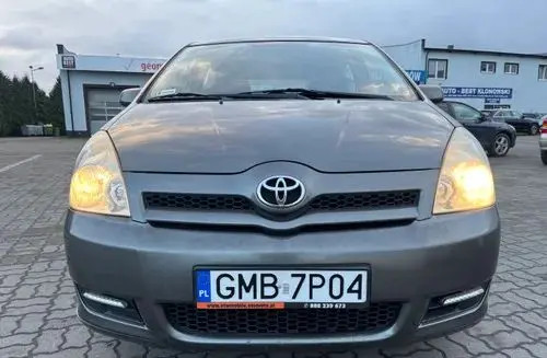 TOYOTA Corolla Verso 