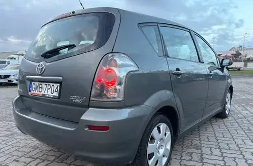 TOYOTA Corolla Verso 