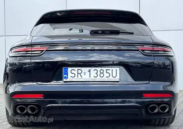 PORSCHE Panamera 4 e-Hybrid Sport Turismo 10 Years Edition