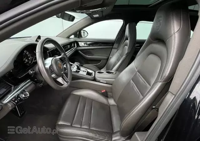 PORSCHE Panamera 4 e-Hybrid Sport Turismo 10 Years Edition