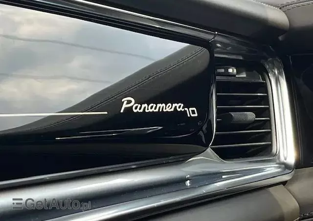PORSCHE Panamera 4 e-Hybrid Sport Turismo 10 Years Edition