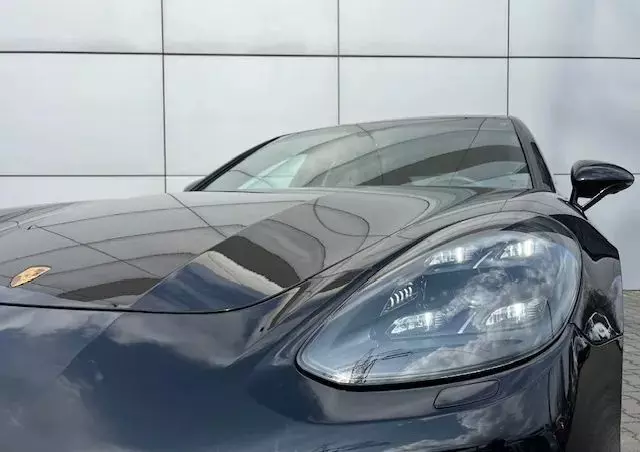 PORSCHE Panamera 4 e-Hybrid Sport Turismo 10 Years Edition