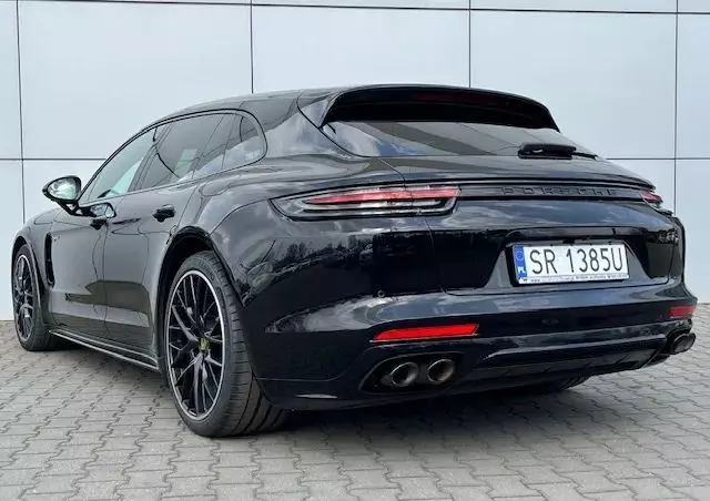 PORSCHE Panamera 4 e-Hybrid Sport Turismo 10 Years Edition