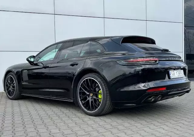 PORSCHE Panamera 4 e-Hybrid Sport Turismo 10 Years Edition