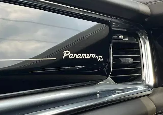 PORSCHE Panamera 4 e-Hybrid Sport Turismo 10 Years Edition