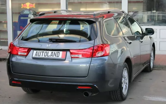 HONDA Accord 2.0 Elegance