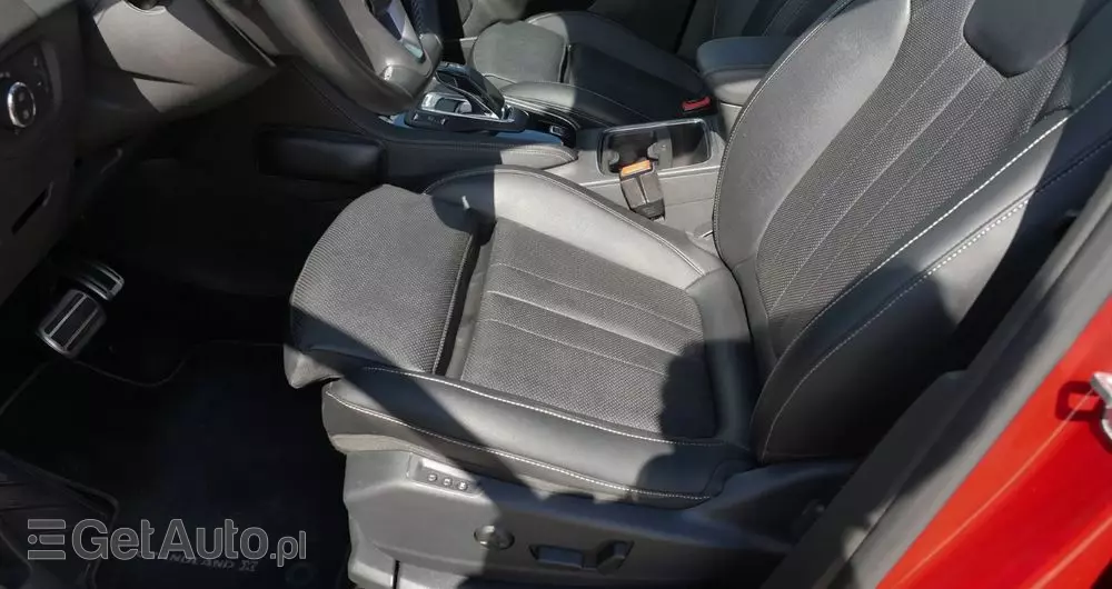 OPEL Grandland X 1.6 T PHEV 4x4 Ultimate