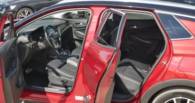 OPEL Grandland X 1.6 T PHEV 4x4 Ultimate