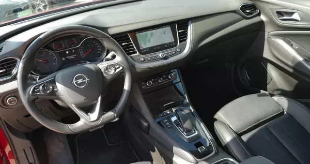 OPEL Grandland X 1.6 T PHEV 4x4 Ultimate