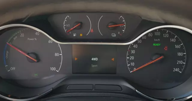 OPEL Grandland X 1.6 T PHEV 4x4 Ultimate