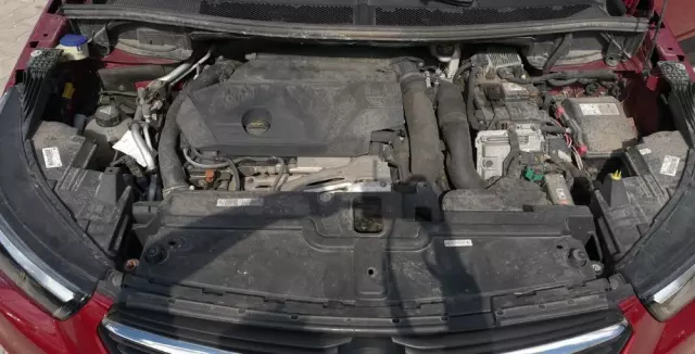 OPEL Grandland X 1.6 T PHEV 4x4 Ultimate