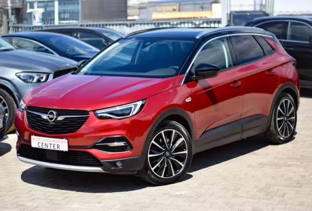 OPEL Grandland X 1.6 T PHEV 4x4 Ultimate